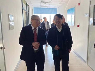 浦东新区管小军副区长一行10余人莅临5001拉斯维加斯现场调研CRO市场及公司业态