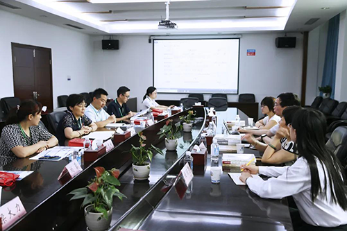 会议中5001拉斯维加斯与人福药业就今后的合作方向进行了深入探讨